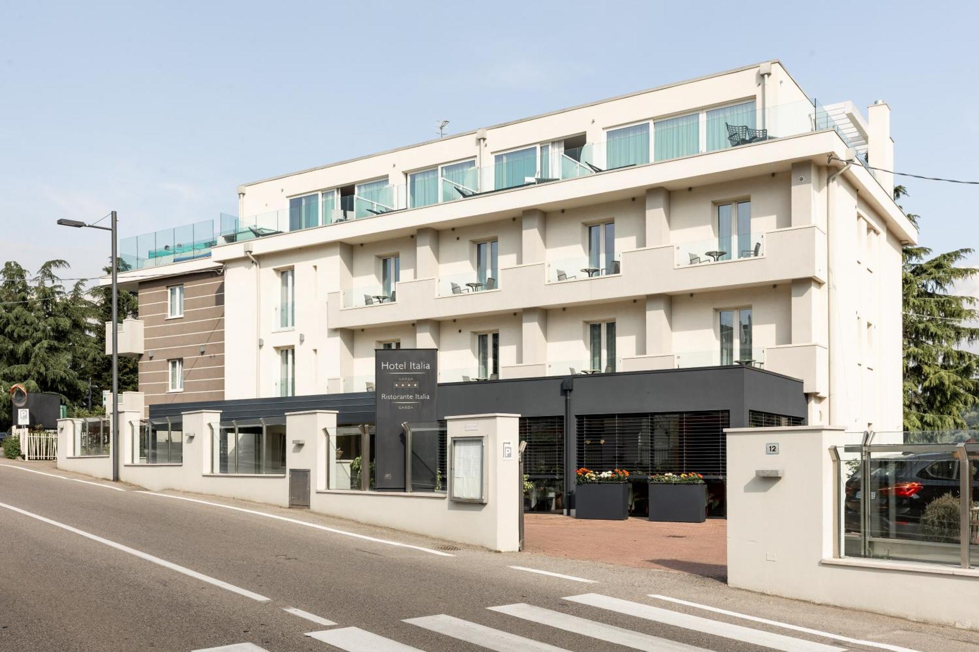 Hotel Italia Garda  Exterior photo